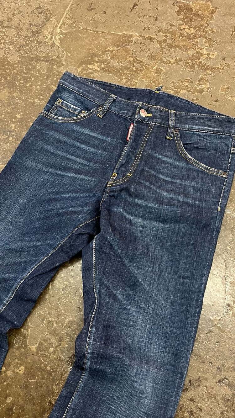 DSquared2 Dark Wash Distressed Denim Jeans Blue - Picture 4 of 8